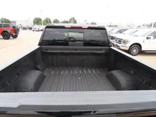 GMC Sierra 1500 2021 4x4 SLT 4dr Crew Cab 5.8 ft. SB