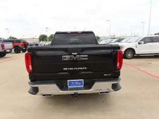 GMC Sierra 1500 2021 4x4 SLT 4dr Crew Cab 5.8 ft. SB