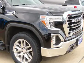 GMC Sierra 1500 2021 4x4 SLT 4dr Crew Cab 5.8 ft. SB