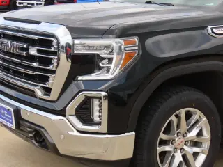 GMC Sierra 1500 2021 4x4 SLT 4dr Crew Cab 5.8 ft. SB