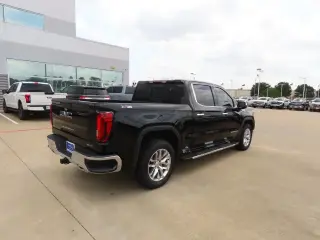 GMC Sierra 1500 2021 4x4 SLT 4dr Crew Cab 5.8 ft. SB