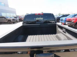 GMC Sierra 1500 2015 4x4 Denali 4dr Crew Cab 5.8 ft. SB