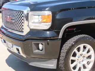 GMC Sierra 1500 2015 4x4 Denali 4dr Crew Cab 5.8 ft. SB