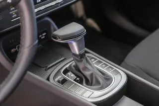 Hyundai KONA 2026 SEL Sport 4dr SUV