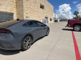 Toyota Prius 2023 Limited 4dr Hatchback