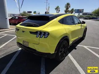 Ford Mustang Mach-E 2025 Premium 4dr SUV