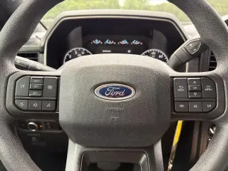 Ford F-150 2023 4x2 XLT 4dr SuperCab 6.5 ft. SB