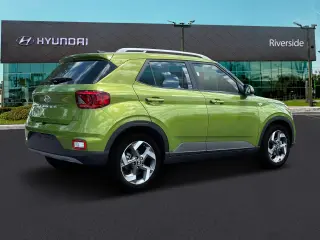 Hyundai VENUE 2024 SEL 4dr Crossover