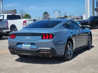 Ford Mustang 2025 EcoBoost 2dr Fastback