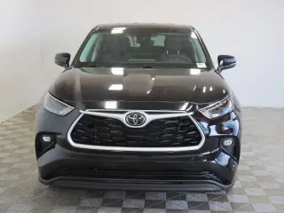 Toyota Highlander 2024 AWD LE 4dr SUV