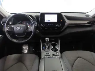 Toyota Highlander 2024 AWD LE 4dr SUV