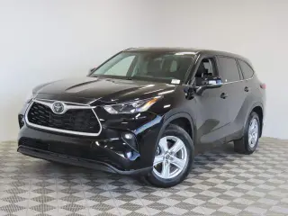 Toyota Highlander 2024 AWD LE 4dr SUV