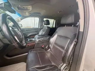 GMC Yukon 2017 4x2 SLT 4dr SUV