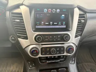 GMC Yukon 2017 4x2 SLT 4dr SUV
