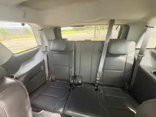 GMC Yukon 2017 4x2 SLT 4dr SUV