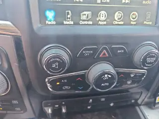 Ram 1500 2017 4x4 Sport 4dr Crew Cab 5.5 ft. SB Pickup