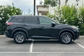Nissan Rogue 2023 AWD S 4dr Crossover