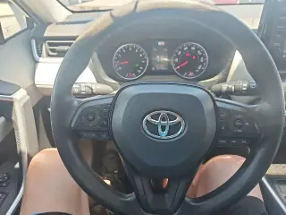 Toyota RAV4 2021 XLE 4dr SUV