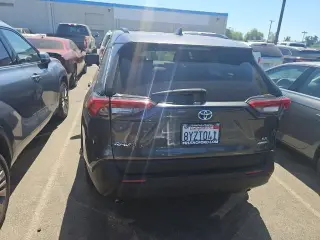 Toyota RAV4 Hybrid 2021 AWD LE 4dr SUV