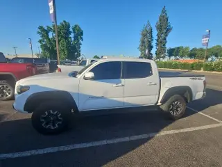 Toyota Tacoma 2023 4x2 TRD Off-Road 4dr Double Cab 5.0 ft SB