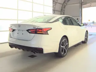 Nissan Altima 2023 2.5 SR 4dr Sedan