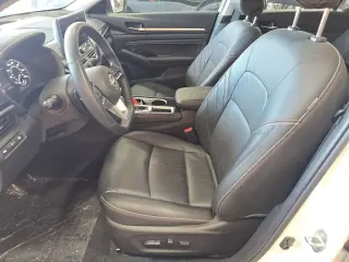 Nissan Altima 2023 2.5 SR 4dr Sedan