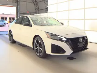 Nissan Altima 2023 2.5 SR 4dr Sedan