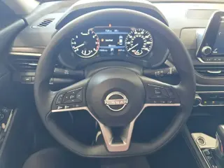 Nissan Altima 2023 AWD 2.5 SV 4dr Sedan