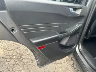 Ford Escape 2023 AWD Platinum 4dr SUV