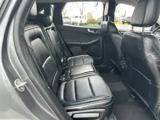 Ford Escape 2023 AWD Platinum 4dr SUV
