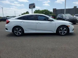 Honda Civic 2019 LX 4dr Sedan CVT