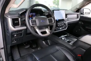 Ford Expedition 2022 4x2 XLT 4dr SUV