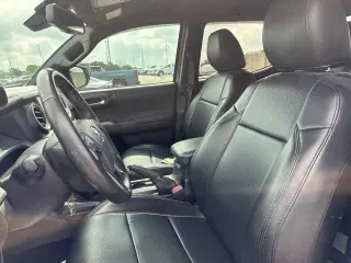 Toyota Tacoma 2018 4x4 TRD Pro 4dr Double Cab 5.0 ft SB 6M