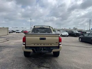 Toyota Tacoma 2018 4x4 TRD Pro 4dr Double Cab 5.0 ft SB 6M