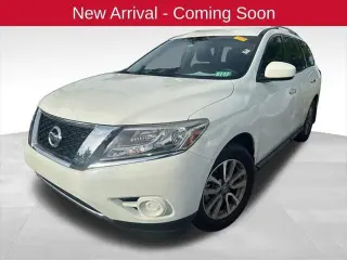 Nissan Pathfinder 2015 S 4dr SUV