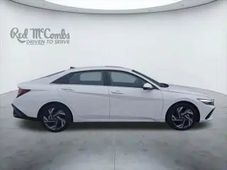 Hyundai ELANTRA Hybrid 2025 Limited 4dr Sedan