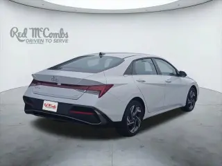 Hyundai ELANTRA Hybrid 2025 Limited 4dr Sedan