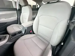Hyundai ELANTRA 2020 Value Edition 4dr Sedan