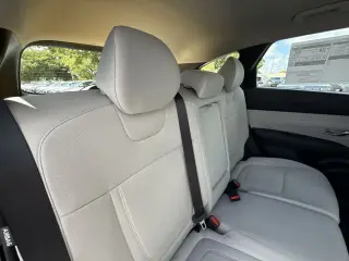 Hyundai TUCSON 2026 SE 4dr SUV