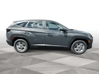 Hyundai TUCSON 2026 SE 4dr SUV
