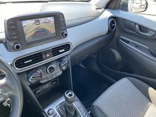 Hyundai KONA 2018 AWD SE 4dr Crossover
