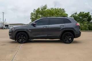 Jeep Cherokee 2020 Latitude Plus 4dr SUV