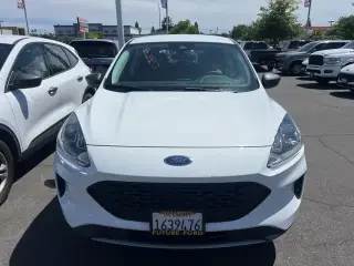 Ford Escape 2022 S 4dr SUV