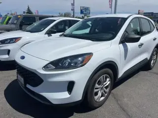 Ford Escape 2022 S 4dr SUV