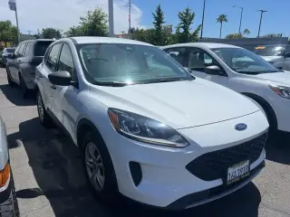 Ford Escape 2022 S 4dr SUV