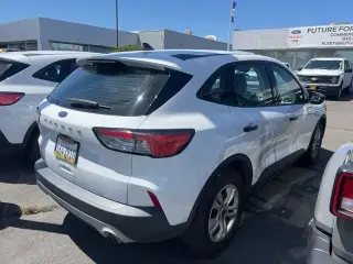 Ford Escape 2022 S 4dr SUV