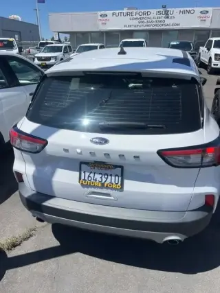 Ford Escape 2022 S 4dr SUV