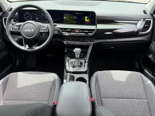 Kia Seltos 2024 S 4dr SUV