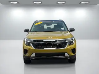 Kia Seltos 2024 S 4dr SUV