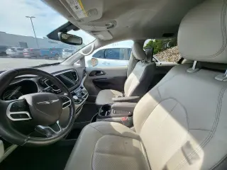 Chrysler Pacifica 2018 Touring L Plus 4dr Mini-Van